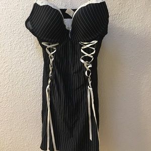 Black and white babydoll. 34b